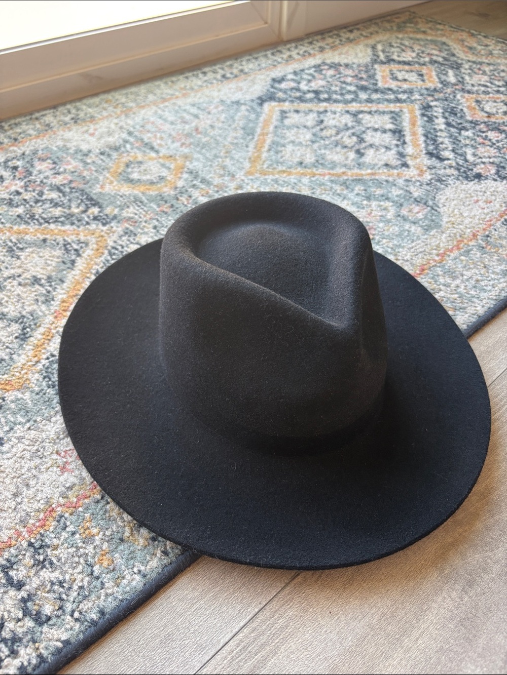 GIGI PIP Black Felt Wide-Brim Hat